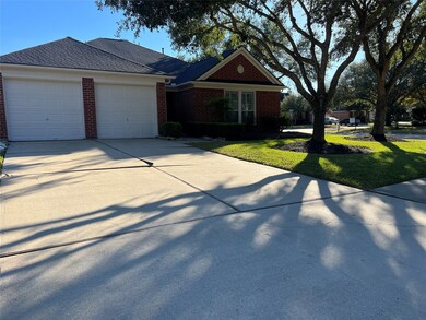 2227 Ridgefield Park Ln, Richmond, TX 77469 - photo 3