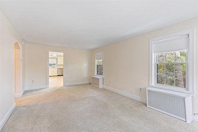 4 Chase Ln, Lincoln, RI 02865 - photo 3