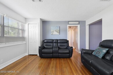 2221 East Rd, Jacksonville, FL 32216 - photo 4