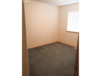 13587 SE 150th Terrace, Clackamas, OR 97015 - photo 6