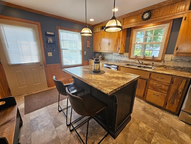 203 3rd Ave E, Lamberton, MN 56152 - photo 7