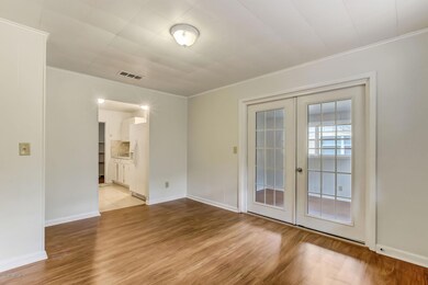 6850 Tom Thumb Dr, Jacksonville, FL 32210 - photo 7