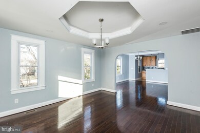 5602 Hamlet Ave, Baltimore, MD 21214 - photo 4