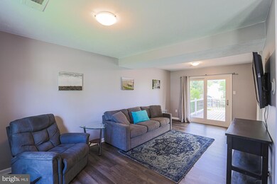 1578 Brimfield Cir, Sykesville, MD 21784 - photo 6