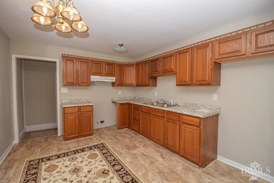 3142 S Cherokee Rd, Muncie, IN 47302 - photo 6