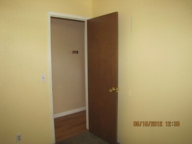 Office/3rd bedroom