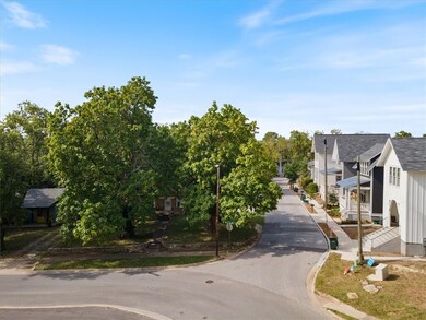 201 E Huntsville Rd, Fayetteville, AR 72701 - photo 5