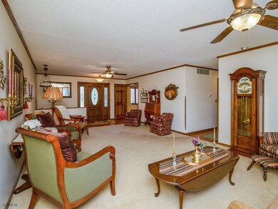 3804 Pommel Place, West Des Moines, IA 50265 - photo 6