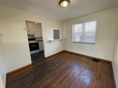 2826 - Dining Room