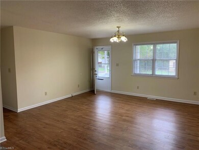 309 Church St, Reidsville, NC 27320 - photo 3