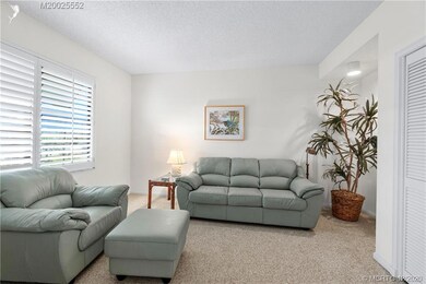 Den / 3rd Bedroom
