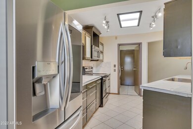 17012 N 107th Ave, Sun City, AZ 85373 - photo 6