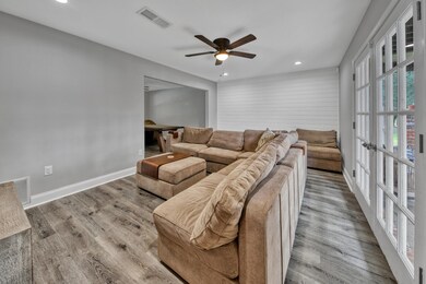 5 Windsor Ln NE Fort Walton Beach FL 325