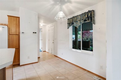 2242 Anadoll Ave, Enumclaw, WA 98022 - photo 7