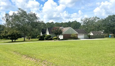 1017 Huntington Dr, Douglas, GA 31533 - photo 2