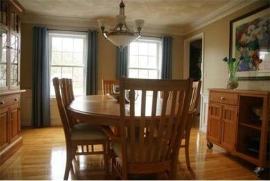 50 Fieldstone Cir, Tewksbury, MA 01876 - photo 4