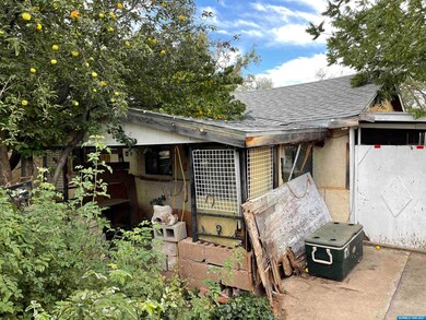 211 W Luck St, Silver City, NM 88061 - photo 2