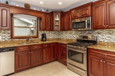 4322 Veralta Dr, Cedar Falls, IA 50613 - photo 5