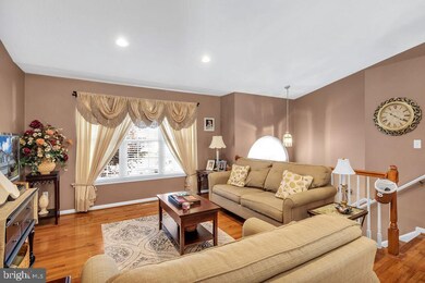 907 Devine Dr, Strasburg, VA 22657 - photo 2