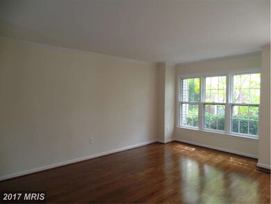 12850 Mill Brook Ct, Woodbridge, VA 22192 - photo 5