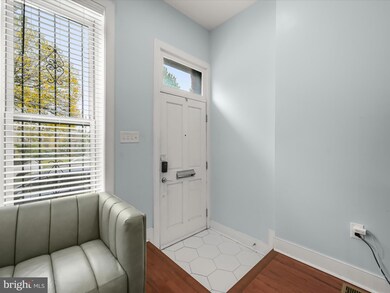 404 E Lanvale St, Baltimore, MD 21202 - photo 3