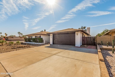 1835 E Yale Dr, Tempe, AZ 85283 - photo 2