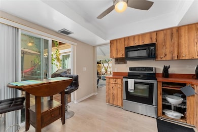 5053 Maui Cir unit 14, Orlando, FL 32808 - photo 7