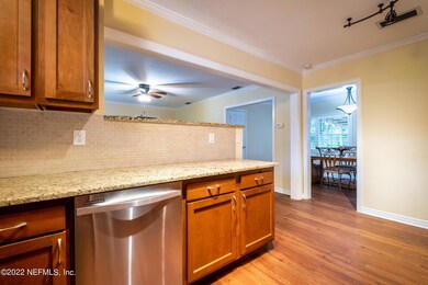 5457 Kingsbury St, Jacksonville, FL 32205 - photo 5