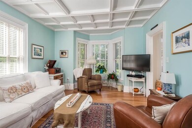 659 Middle St unit 2, Portsmouth, NH 03801 - photo 5