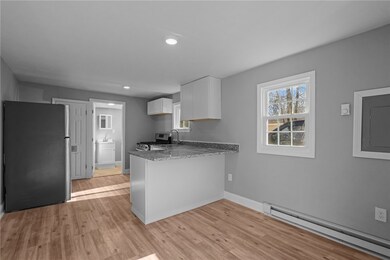 72 Huron St, Warwick, RI 02889 - photo 3