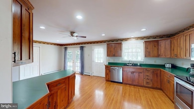 161 Coyote Run Rd, Mathias, WV 26812 - photo 7