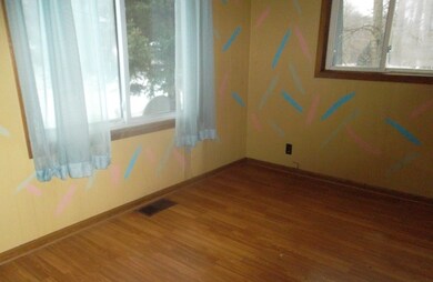 832 W Happy Hollow Rd, Janesville, WI 53546 - photo 7