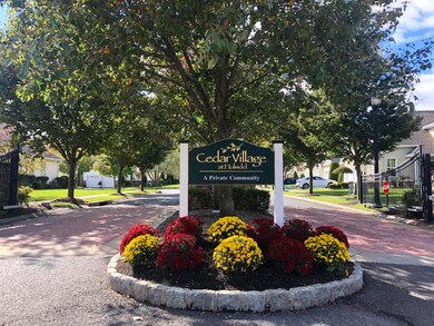 66 Londonberry Dr, Holmdel, NJ 07733 - photo 5