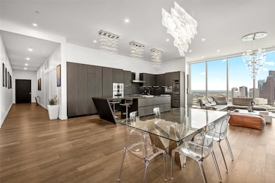 1711 Allen Pkwy unit 3302, Houston, TX 77019 - photo 2