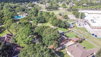 7539 Club Lake Dr, Houston, TX 77095 - photo 7