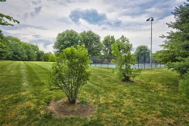 8137 Westgate Dr, Lenexa, KS 66215 - photo 2