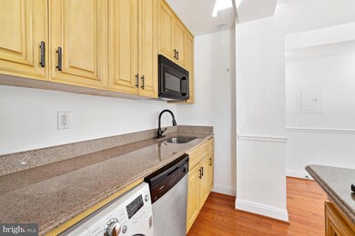 1125 12th St NW unit 41, Washington, DC 20005 - photo 7
