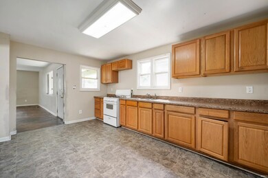 2508 Spring St, New Castle, IN 47362 - photo 4