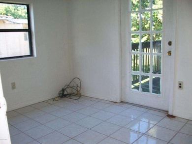 511 Paw Paw St, Cocoa, FL 32922 - photo 4