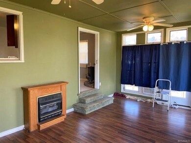 145 Cedar Dr, Dunnsville, VA 22454 - photo 7