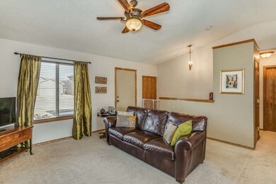 Neutral Wall Tones to Match Many Decors