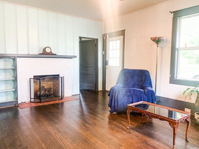 211 Shelbyville Mills Rd, Shelbyville, TN 37160 - photo 3