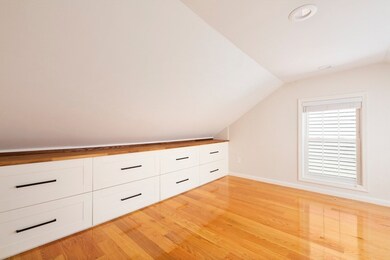 32 Hanson St unit 2, Somerville, MA 02143 - photo 5