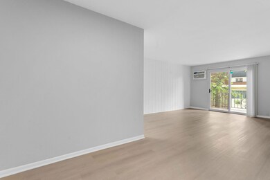 1195 Meadow Ln unit 213, Hoffman Estates, IL 60169 - photo 7