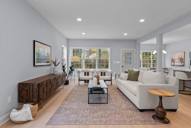 2576 Claridon Rd, Columbus, OH 43231 - photo 5