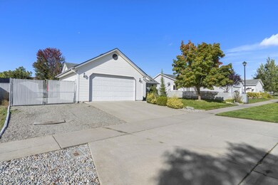 2-web-or-mls-1085-n-dahlia-way