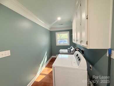 6124 Williams Rd, Charlotte, NC 28215 - photo 6