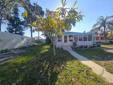 39 Tangerine Ave, Fort Pierce, FL 34982 - photo 3