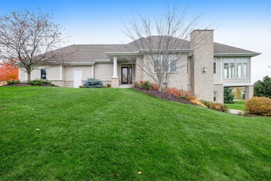 2631 Village Cir-9