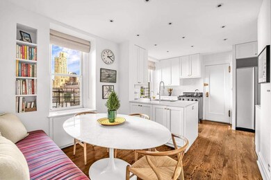 215 E 72nd St unit 10W, New York, NY 10021 - photo 5